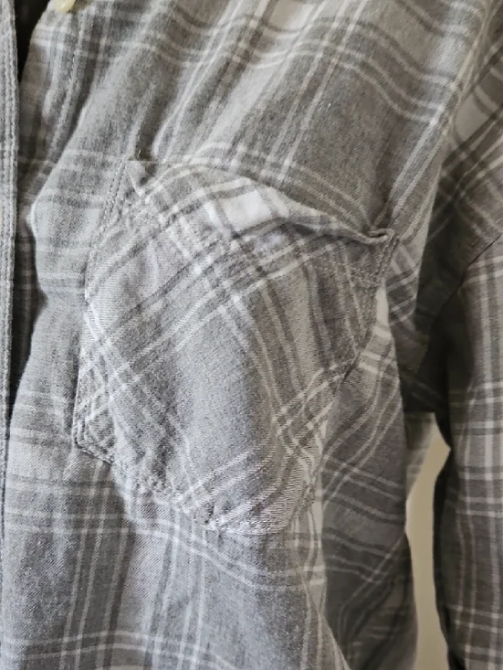 Old Navy Gray Plaid Button-Down Shirt - Picture 2 of 6